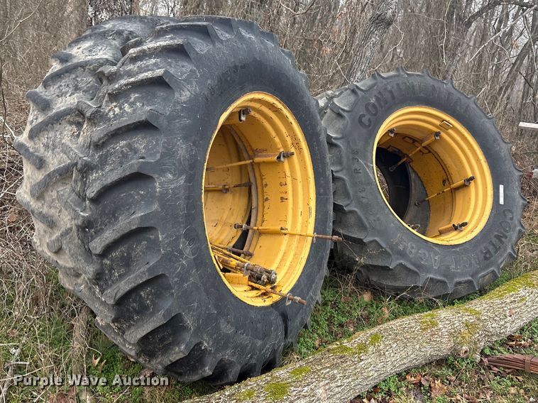 image for item EV2786 (4) tractor tires and wheels