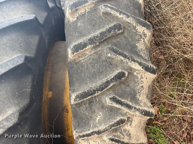 image for item EV2786 (4) tractor tires and wheels