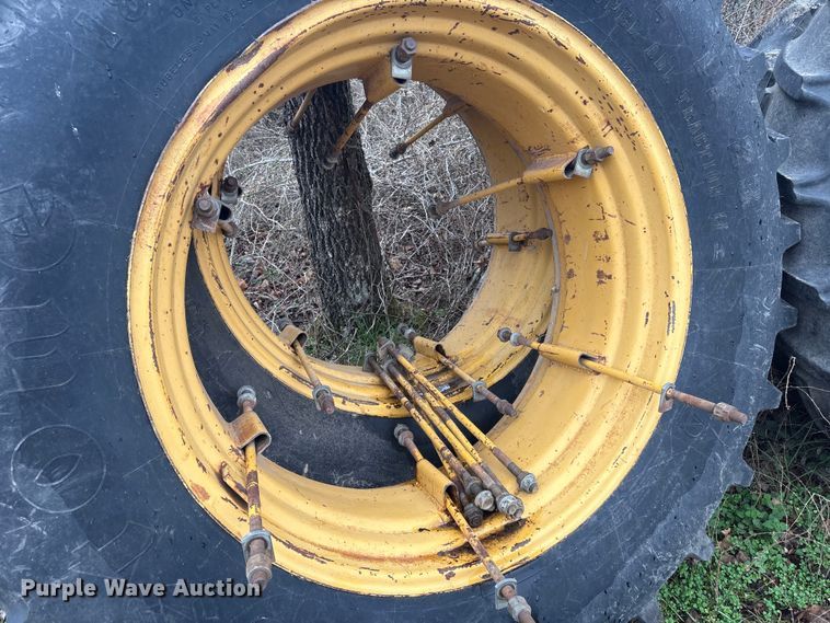 image for item EV2786 (4) tractor tires and wheels