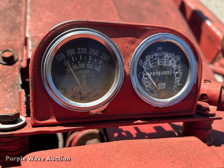 image for item EV2841 1967 International 656 tractor