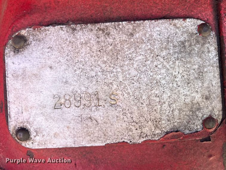 image for item EV2841 1967 International 656 tractor