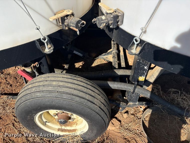 image for item EV2879 2018 Behnke nurse tank trailer