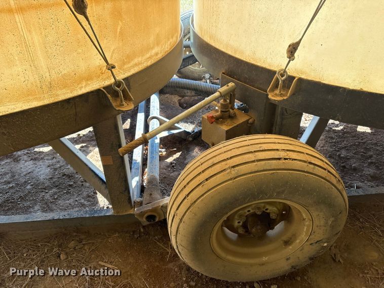 image for item EV2879 2018 Behnke nurse tank trailer