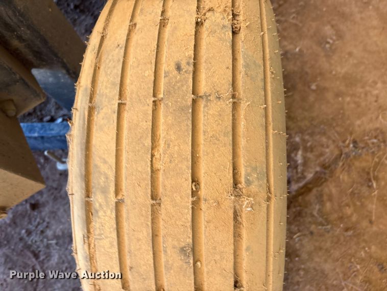 image for item EV2879 2018 Behnke nurse tank trailer