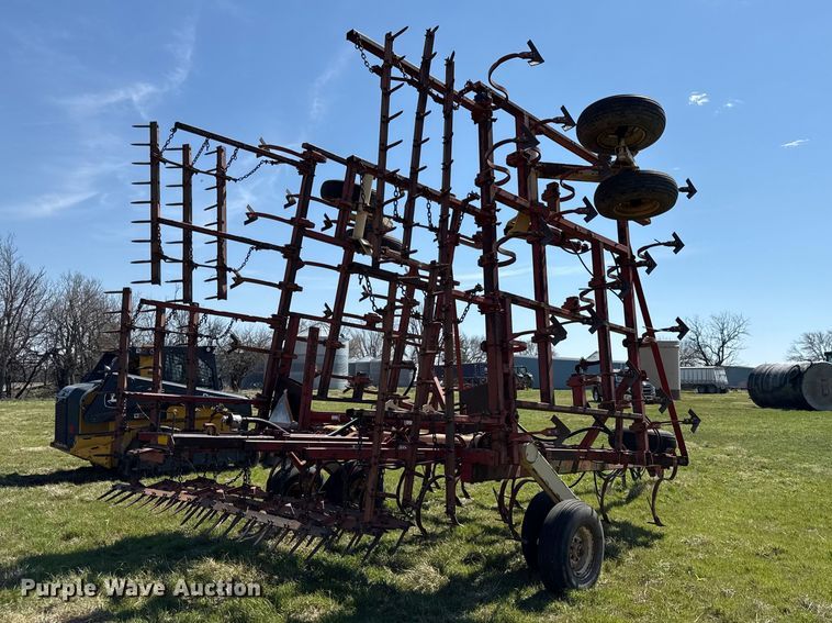 image for item EV7646 Kraus 4231 field cultivator