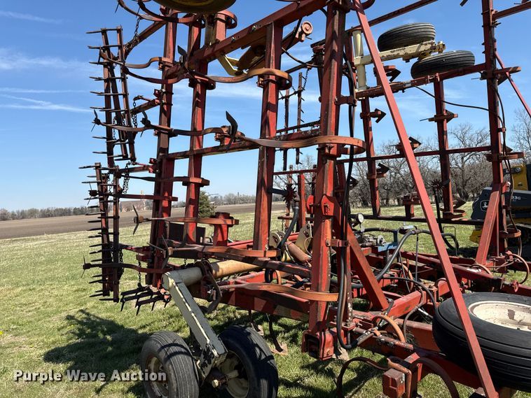 image for item EV7646 Kraus 4231 field cultivator