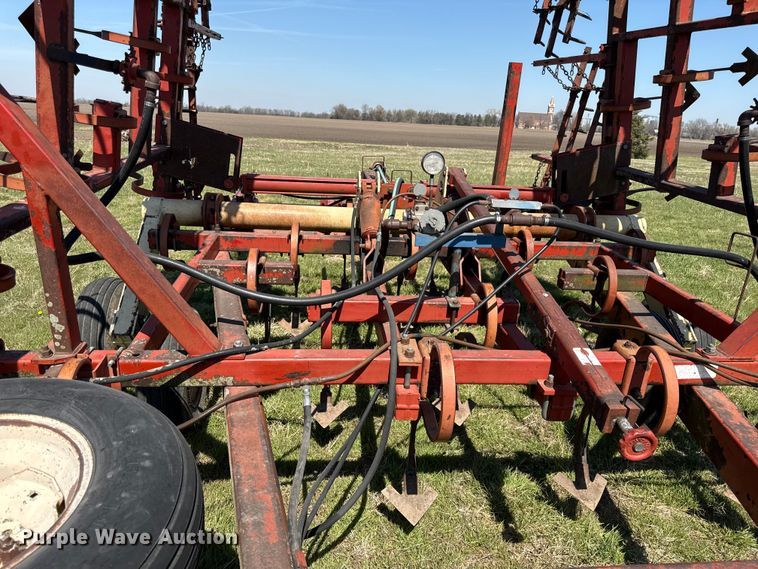 image for item EV7646 Kraus 4231 field cultivator