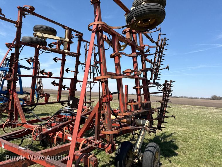 image for item EV7646 Kraus 4231 field cultivator