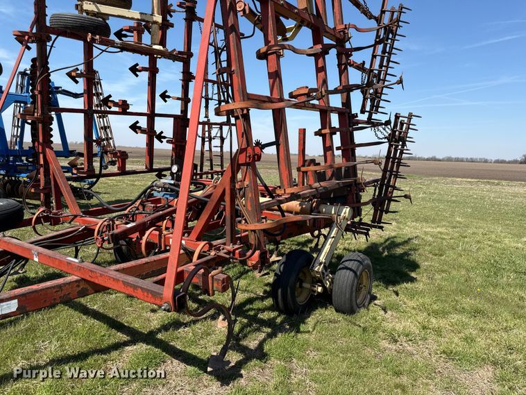 image for item EV7646 Kraus 4231 field cultivator