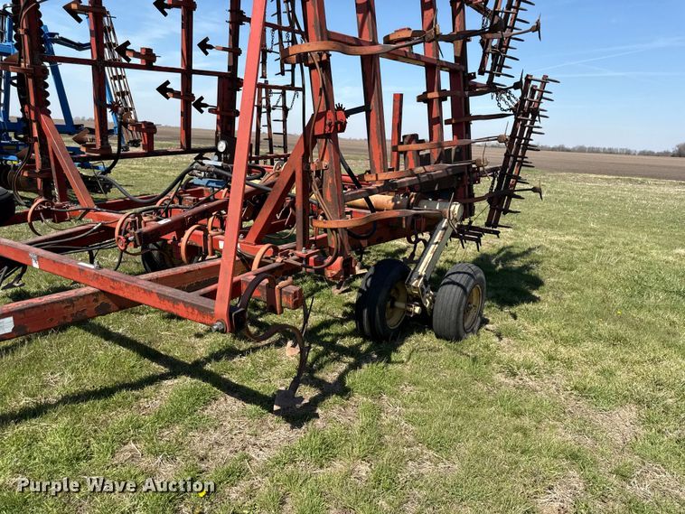 image for item EV7646 Kraus 4231 field cultivator