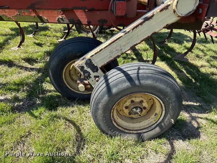 image for item EV7646 Kraus 4231 field cultivator