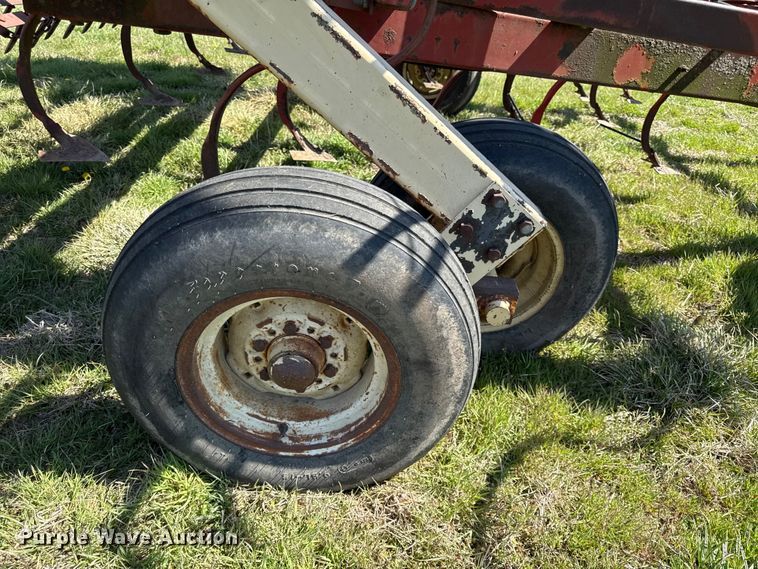 image for item EV7646 Kraus 4231 field cultivator