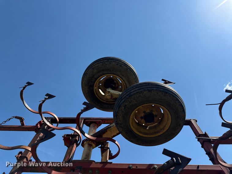 image for item EV7646 Kraus 4231 field cultivator