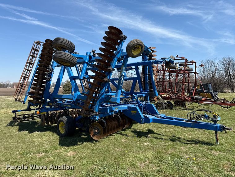 image for item EV7647 Landoll 7431 VT Plus vertical tillage