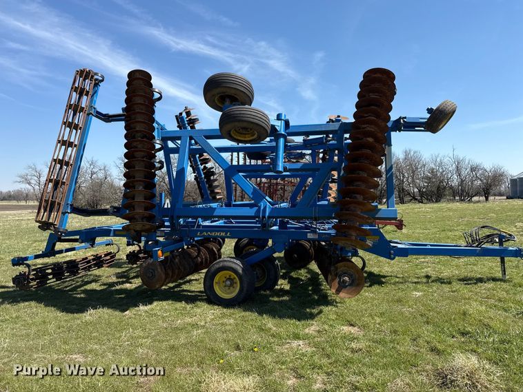 image for item EV7647 Landoll 7431 VT Plus vertical tillage