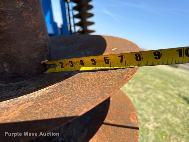 image for item EV7647 Landoll 7431 VT Plus vertical tillage