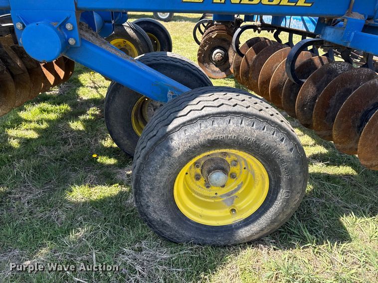 image for item EV7647 Landoll 7431 VT Plus vertical tillage