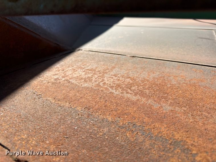 image for item EV7649 Demco 325  gravity wagon