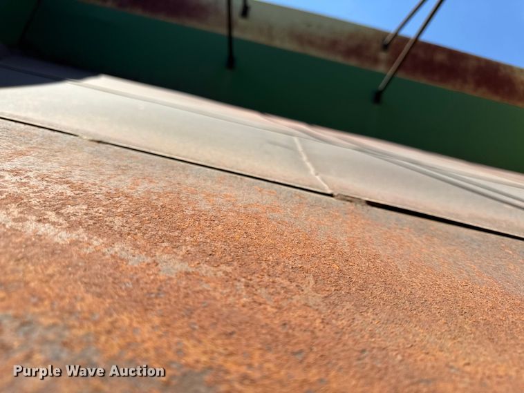 image for item EV7649 Demco 325  gravity wagon