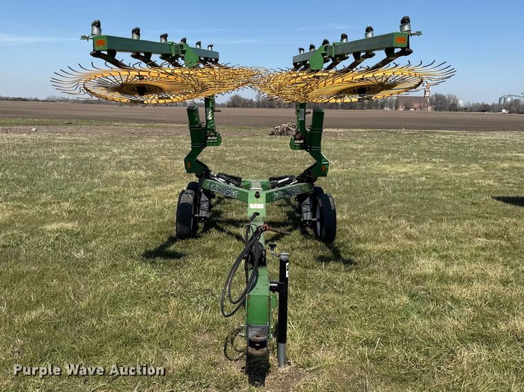 image for item EV7650 Ogden Hybrid  hay rake