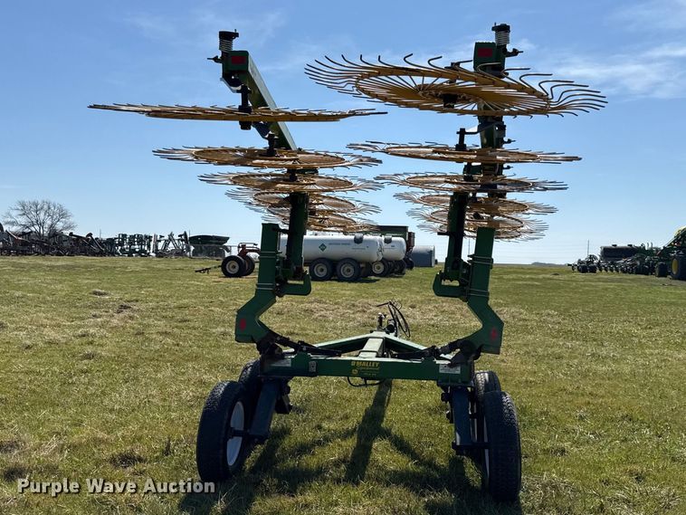 image for item EV7650 Ogden Hybrid  hay rake