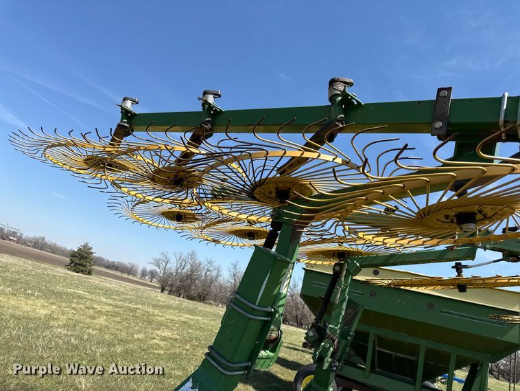 image for item EV7650 Ogden Hybrid  hay rake
