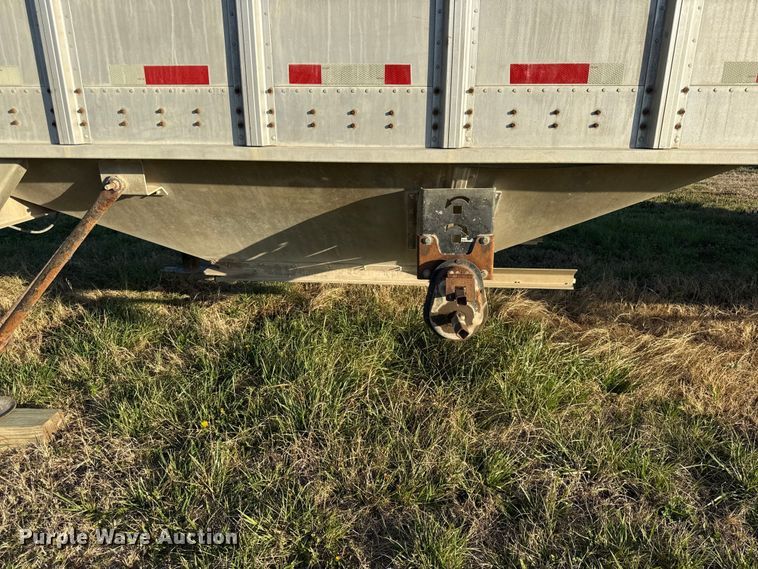 image for item EV7651 1999 Cornhusker grain trailer