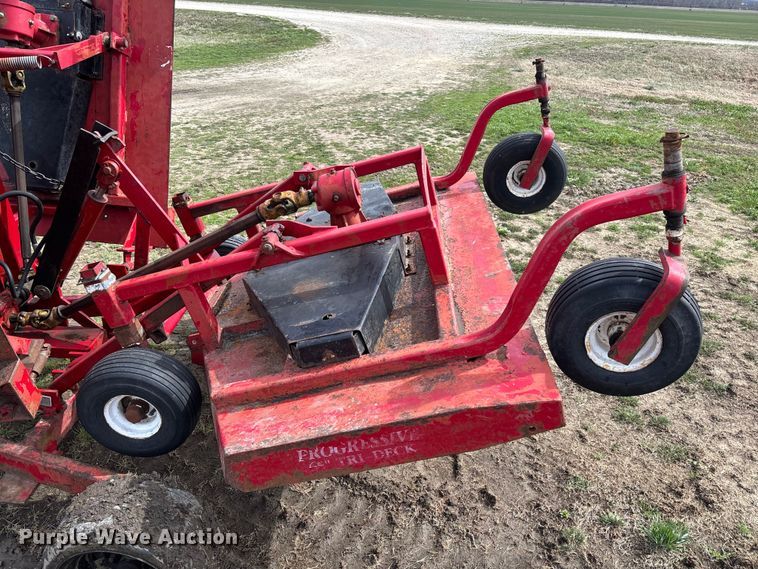 image for item FB3258 batwing finish mower