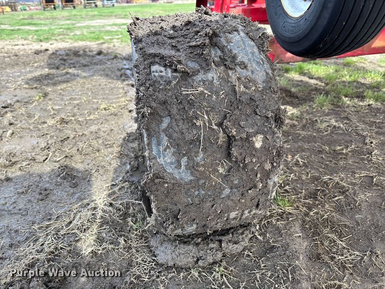 image for item FB3258 batwing finish mower