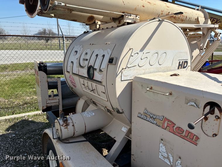 image for item FB3298 Rem Enterprises Rem 2500 grain vacuum