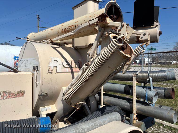 image for item FB3298 Rem Enterprises Rem 2500 grain vacuum