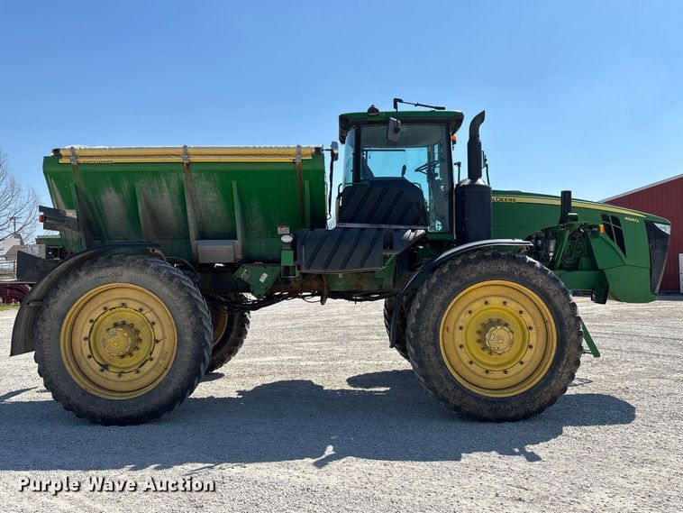 image for item FB3300 2014 John Deere 4940 spreader