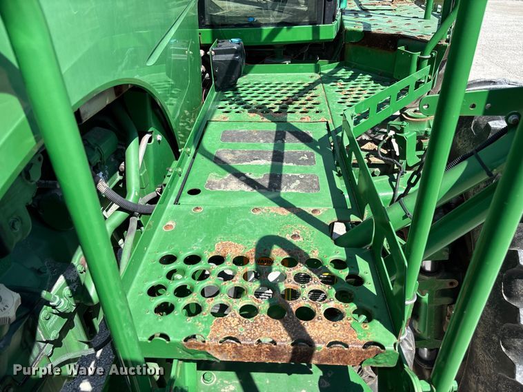 image for item FB3300 2014 John Deere 4940 spreader