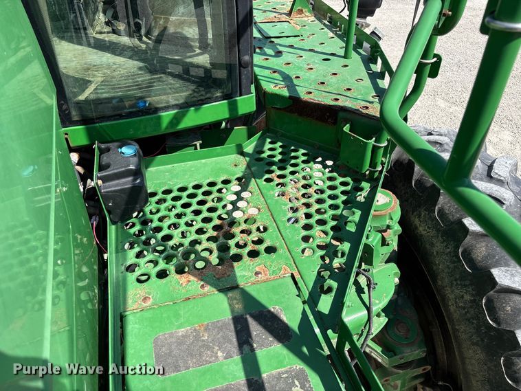 image for item FB3300 2014 John Deere 4940 spreader