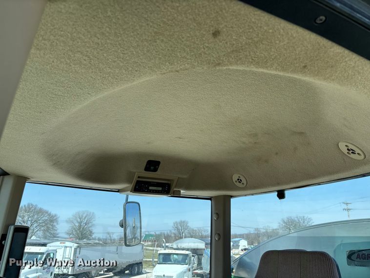 image for item FB3300 2014 John Deere 4940 spreader