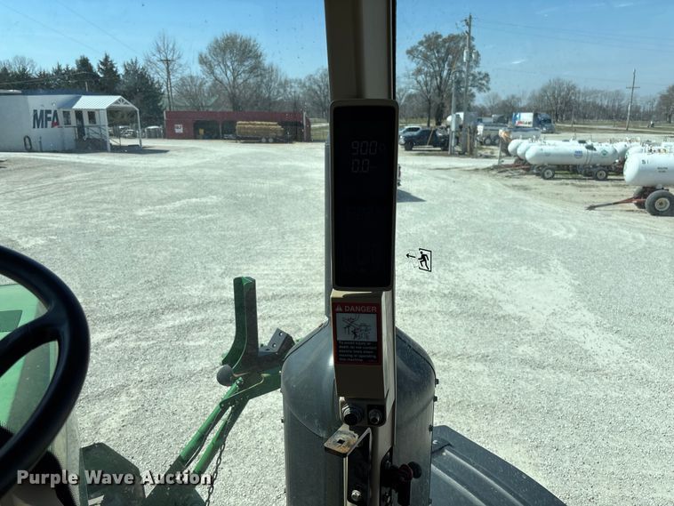 image for item FB3300 2014 John Deere 4940 spreader