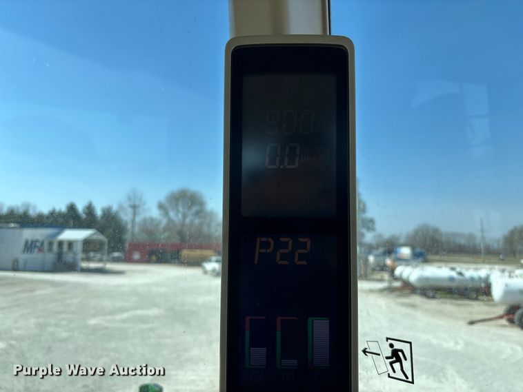 image for item FB3300 2014 John Deere 4940 spreader