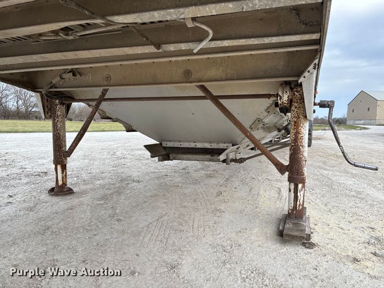 image for item FB3309 1994 Timpte grain trailer