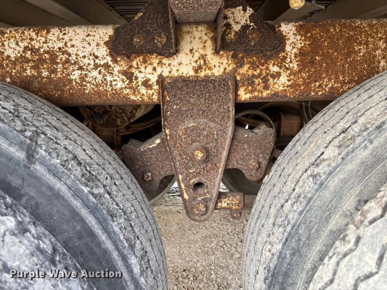 image for item FB3309 1994 Timpte grain trailer