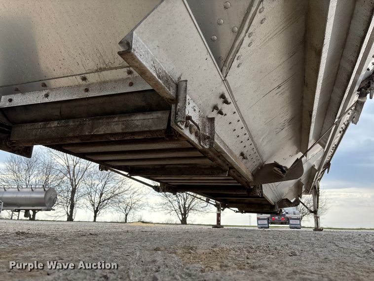 image for item FB3309 1994 Timpte grain trailer