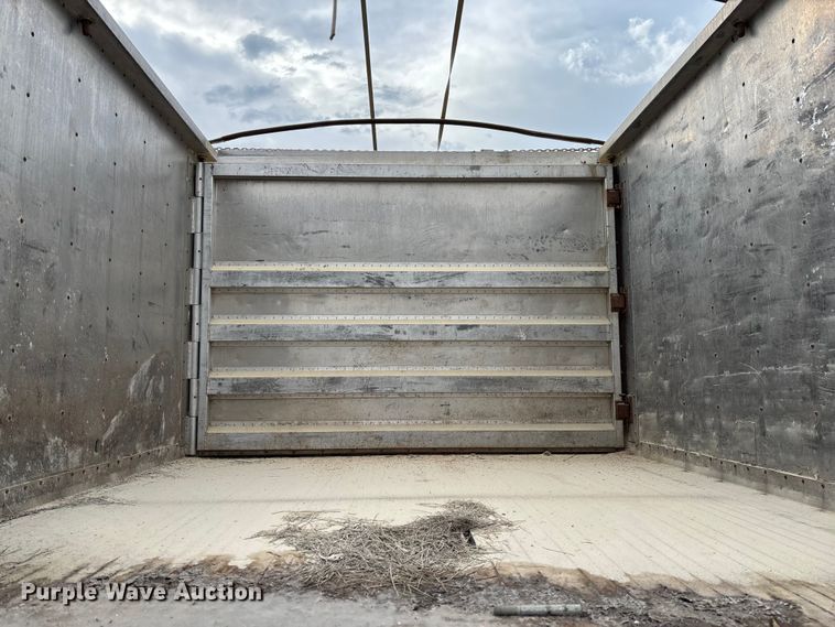 image for item FB3309 1994 Timpte grain trailer