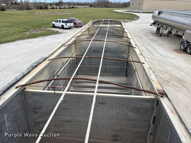 image for item FB3309 1994 Timpte grain trailer