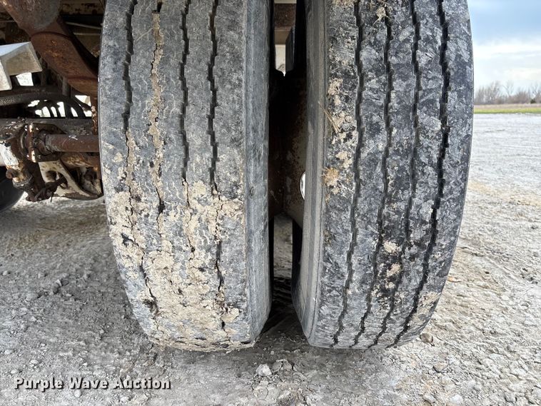 image for item FB3309 1994 Timpte grain trailer