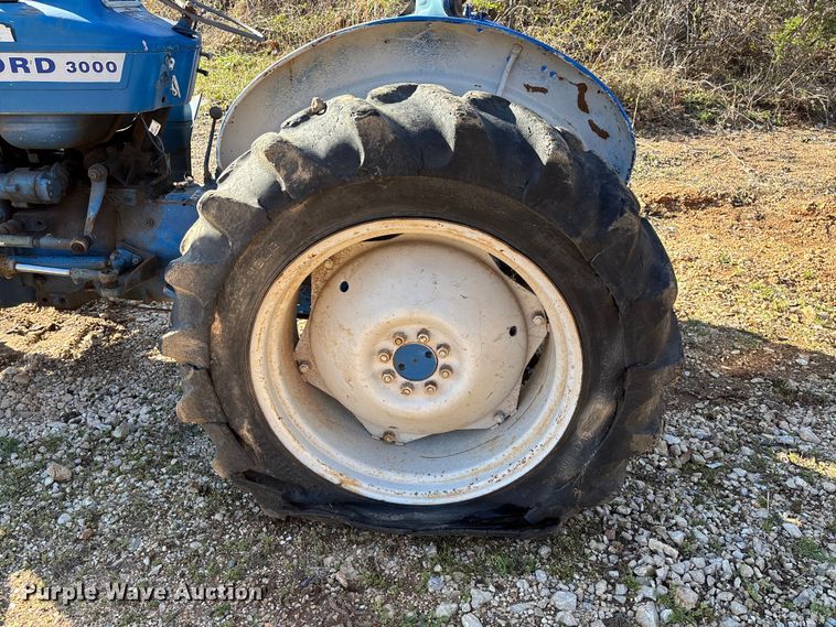 image for item FB3322 Ford 3000 tractor