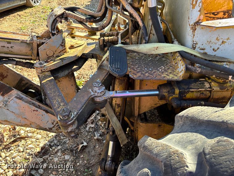 image for item FB3323 Case 320 tractor