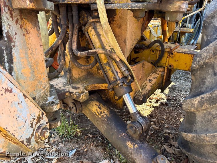 image for item FB3323 Case 320 tractor