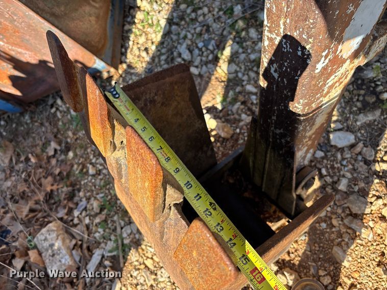 image for item FB3323 Case 320 tractor