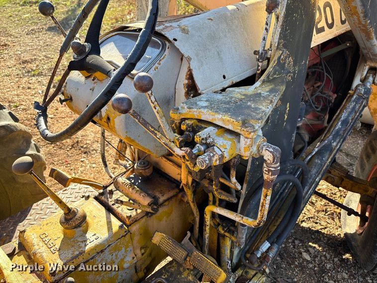 image for item FB3323 Case 320 tractor