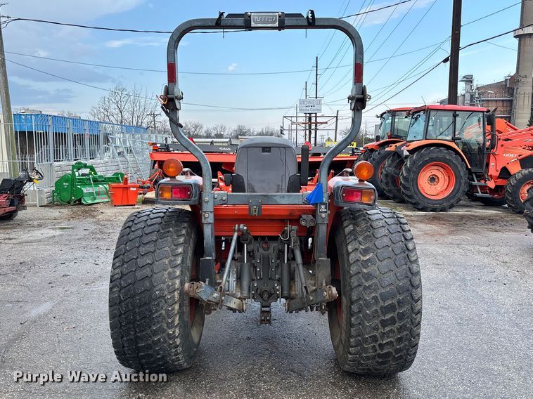 image for item FB3340 Kubota L3830D MFWD tractor