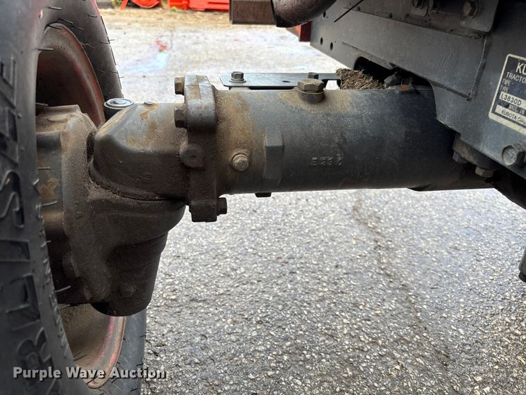 image for item FB3340 Kubota L3830D MFWD tractor